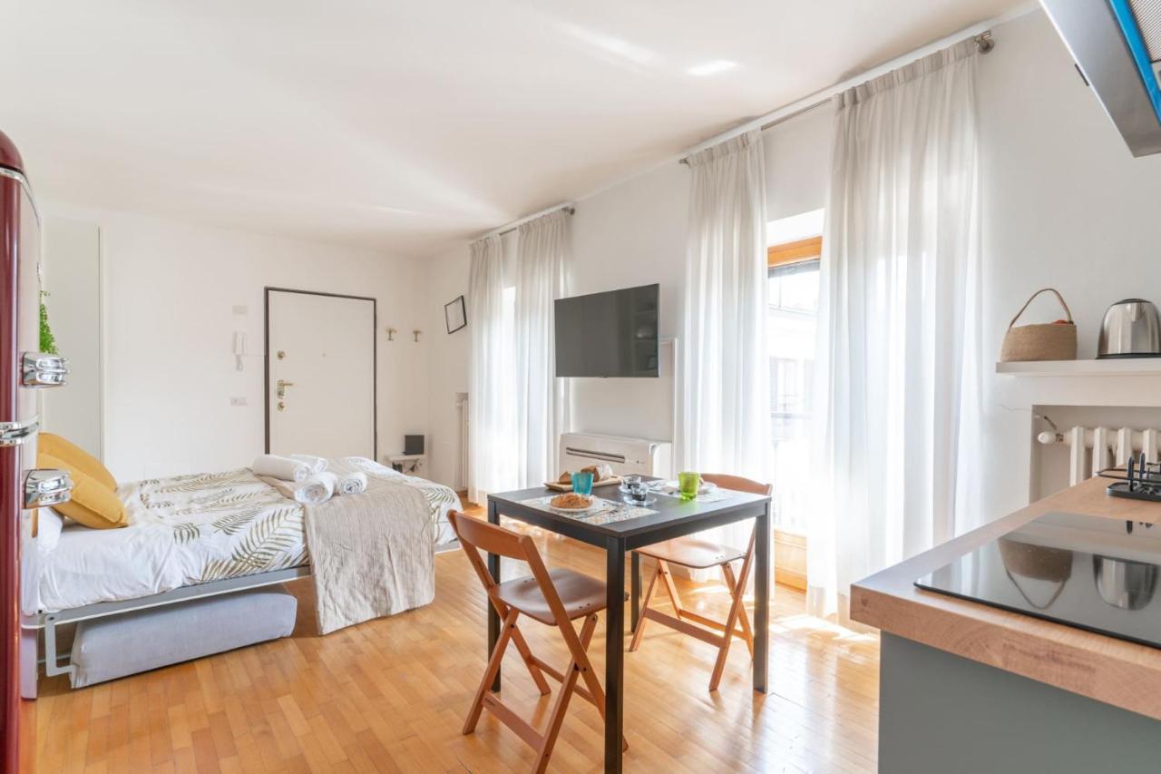 Appartamento The Rent - Comfortable Near S Ambrogio Milano