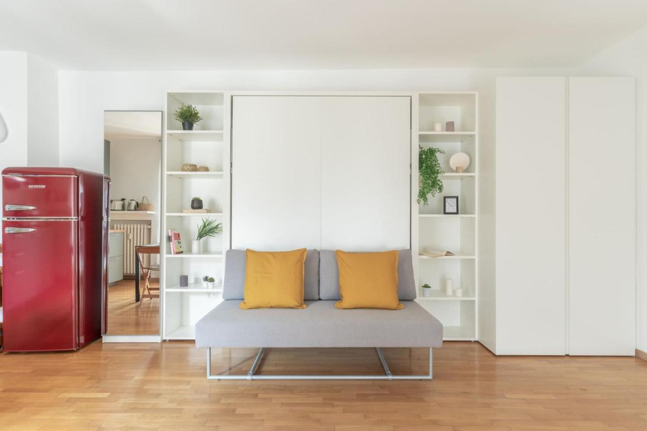 The Rent - Comfortable Near S Ambrogio Appartamento